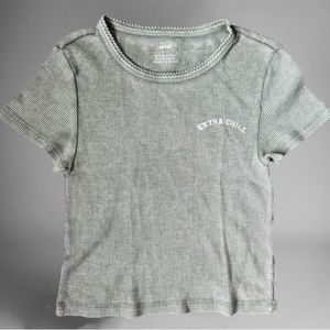 Woman’s baby-T